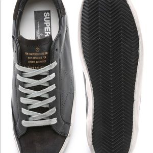 ✨✨Golden Goose Black Sneakers Size 37✨✨